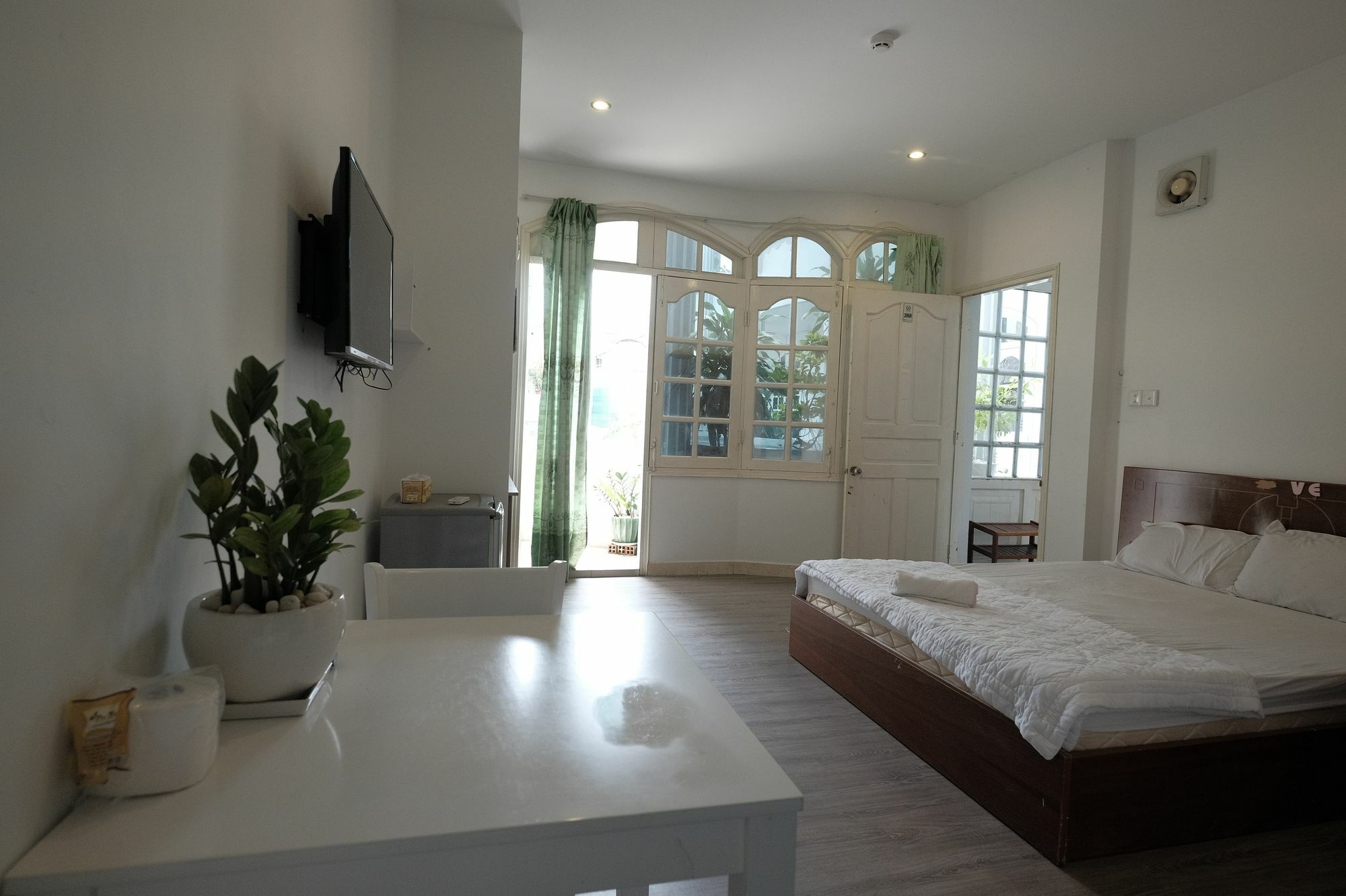 Happyhomes 42 Villa Center Hotel Хошимин Екстериор снимка